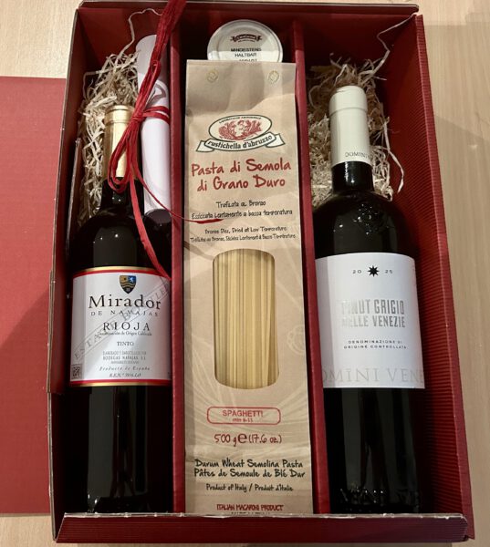 Wein und „Leckeres um die Nudel“